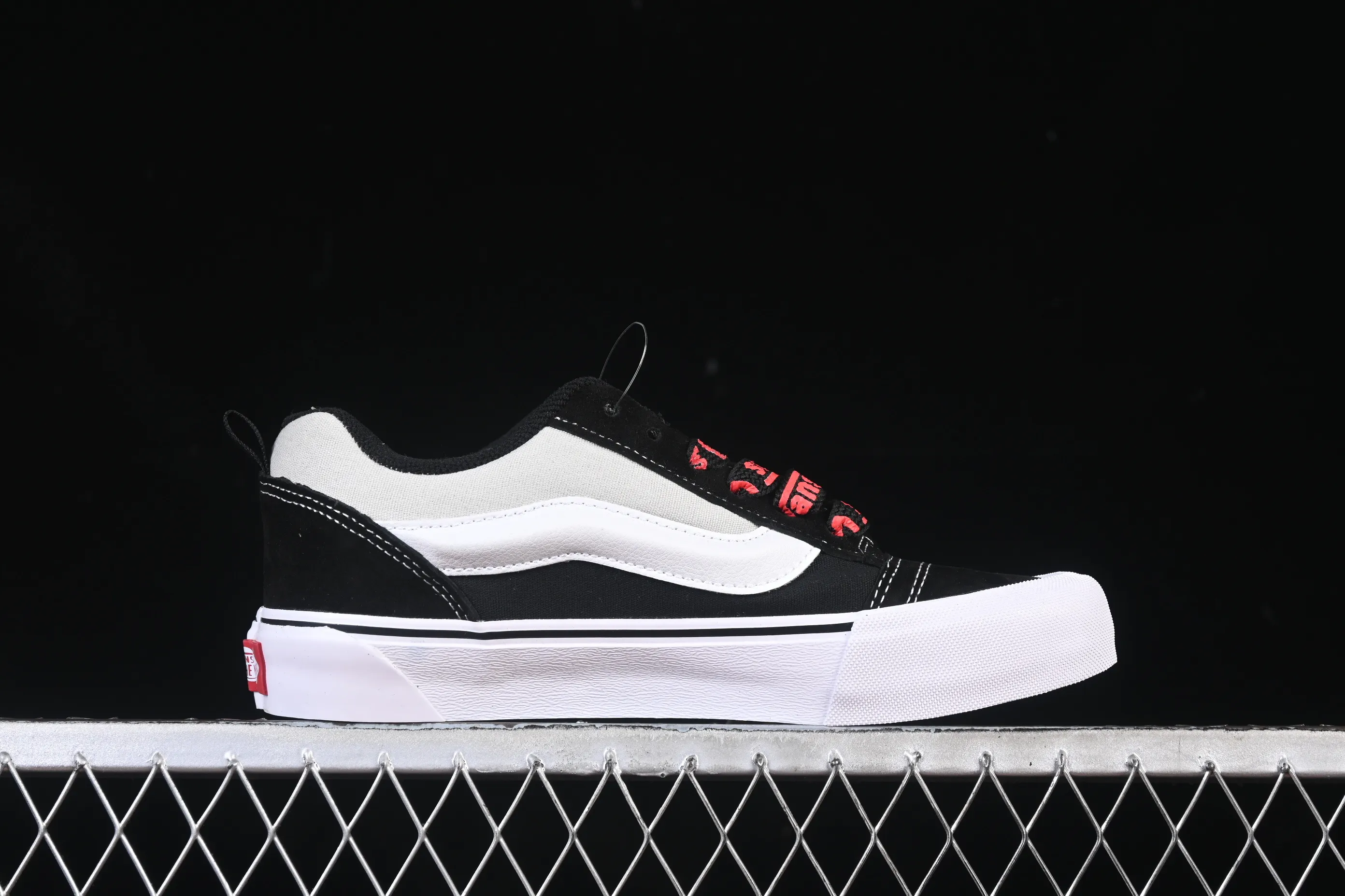 All categories Vans Vans series Vans Low Vans low-top Vans Knu-Skool high street American retro casual canvas skateboard shoes VN0009QCBA2